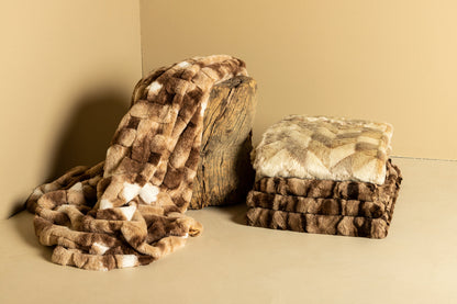 Geraldine Brown artificial fur plaid rectangle L PTMD