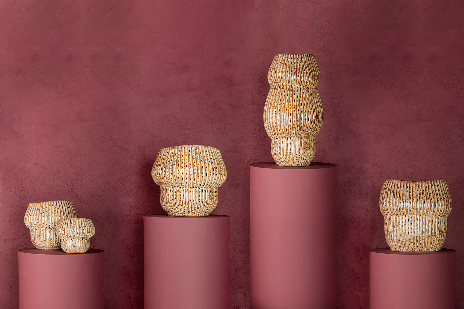 Colby Brown Kersmiek Pot Round Shaped Lines High S Ø16xH30cm PTMD