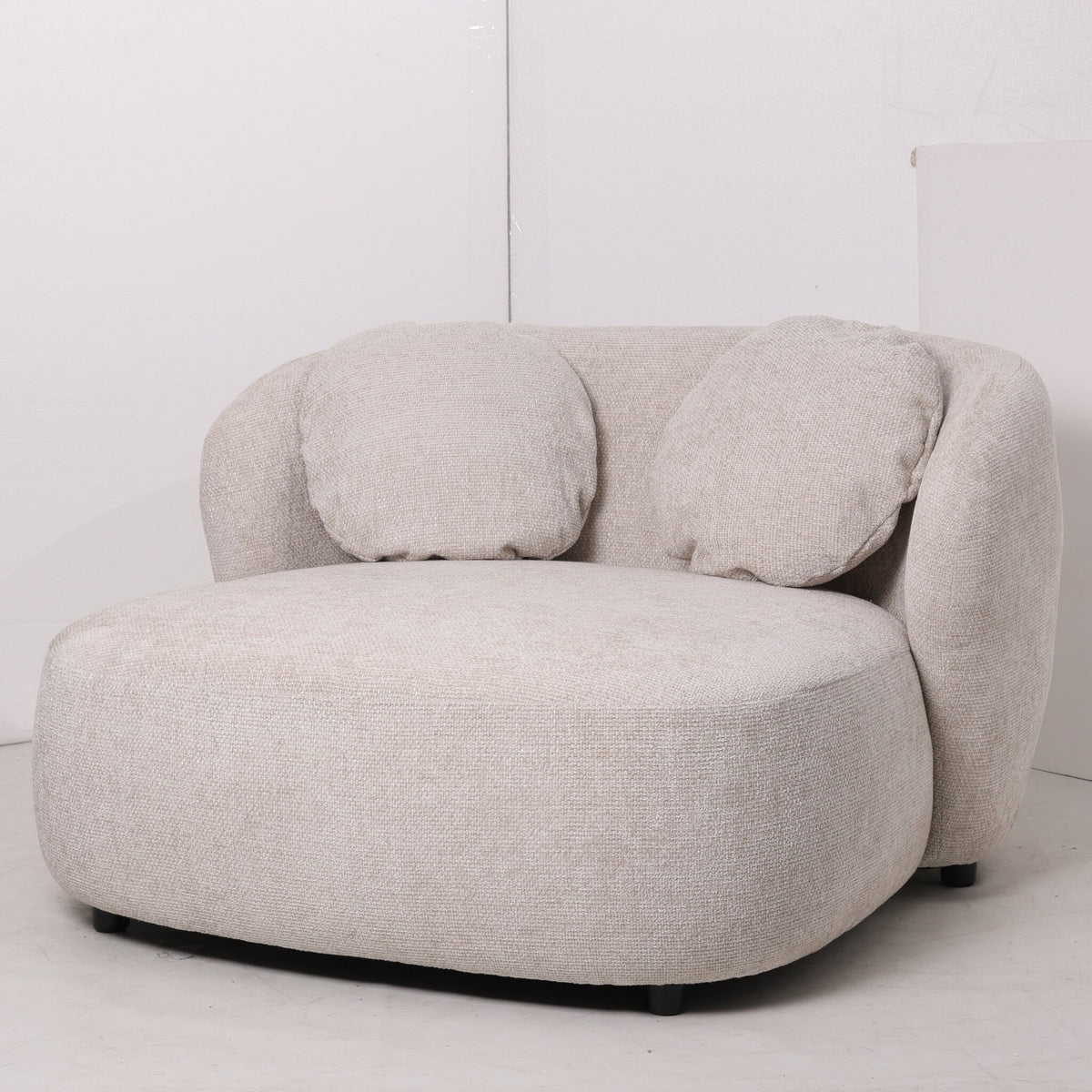 Aphrodite Cream loveseat legacy 15 dove fabric PTMD