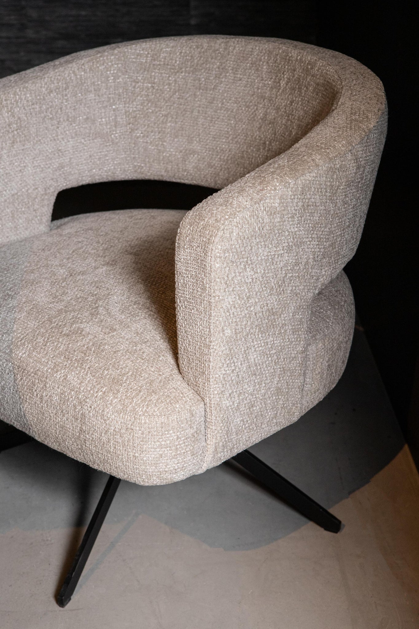 Baldr Cream dining chair legacy 15 dove black leg PTMD