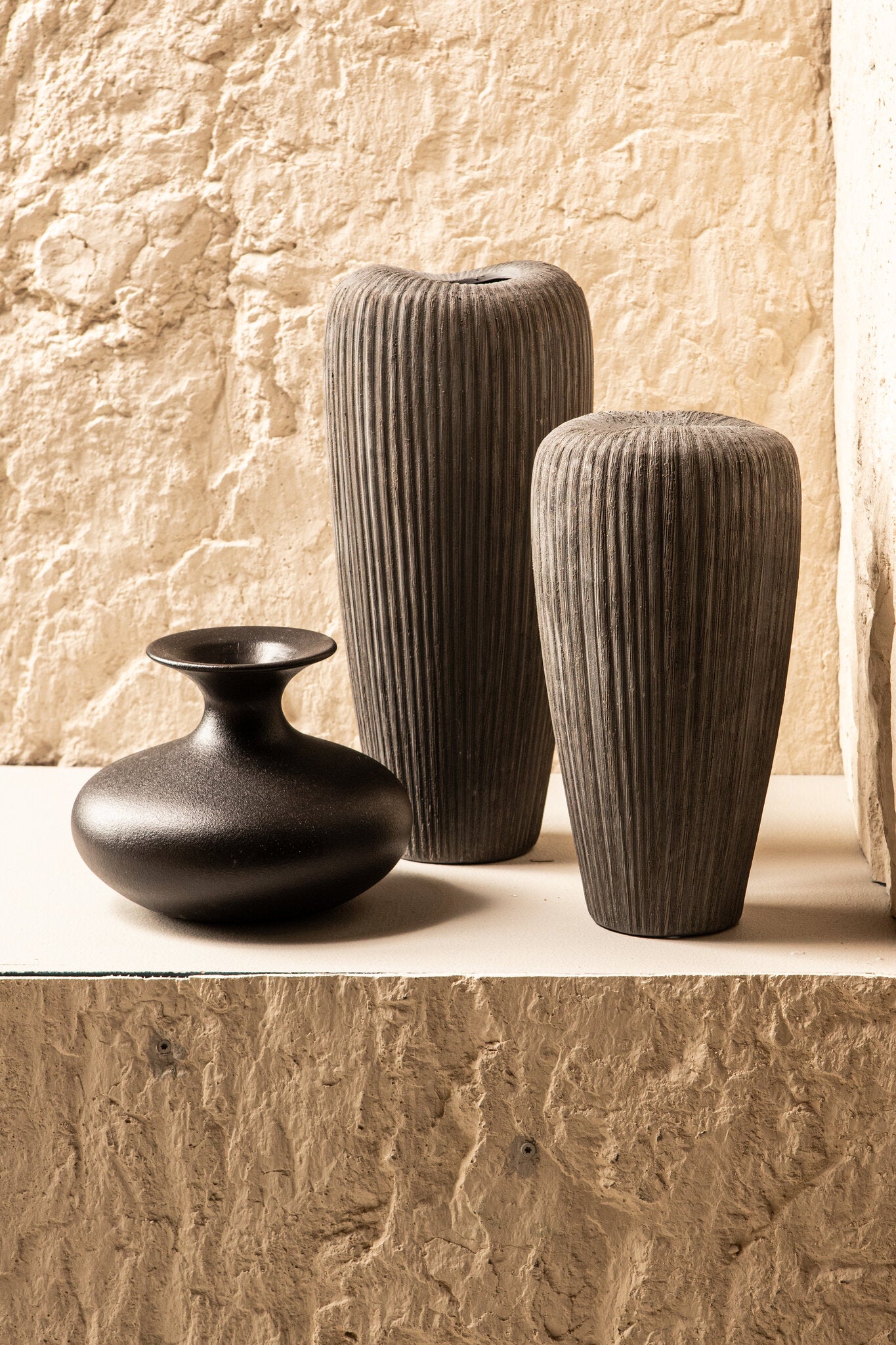 Zinet Grey Round Ceramic Pot With Lines L 17.5 x H45cm PTMD