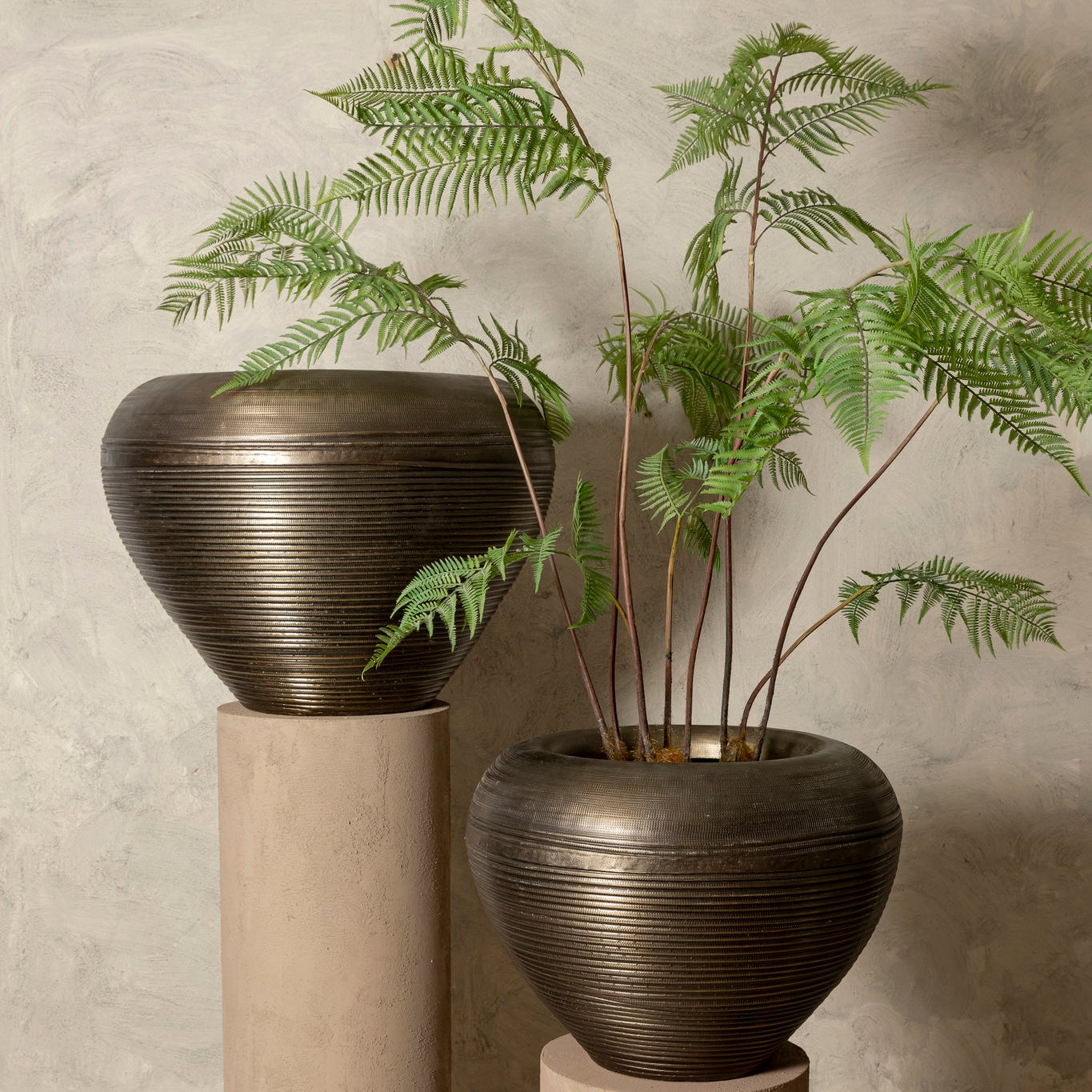 Dineo Antique Brass Sheet Alu Bombey Pot L PTMD