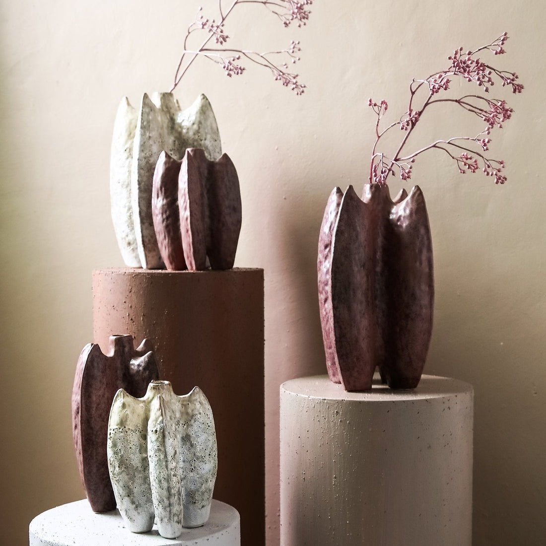 Shareece Cream Keramiek Shaped Vaas M Dia6.xH28.5cm PTMD