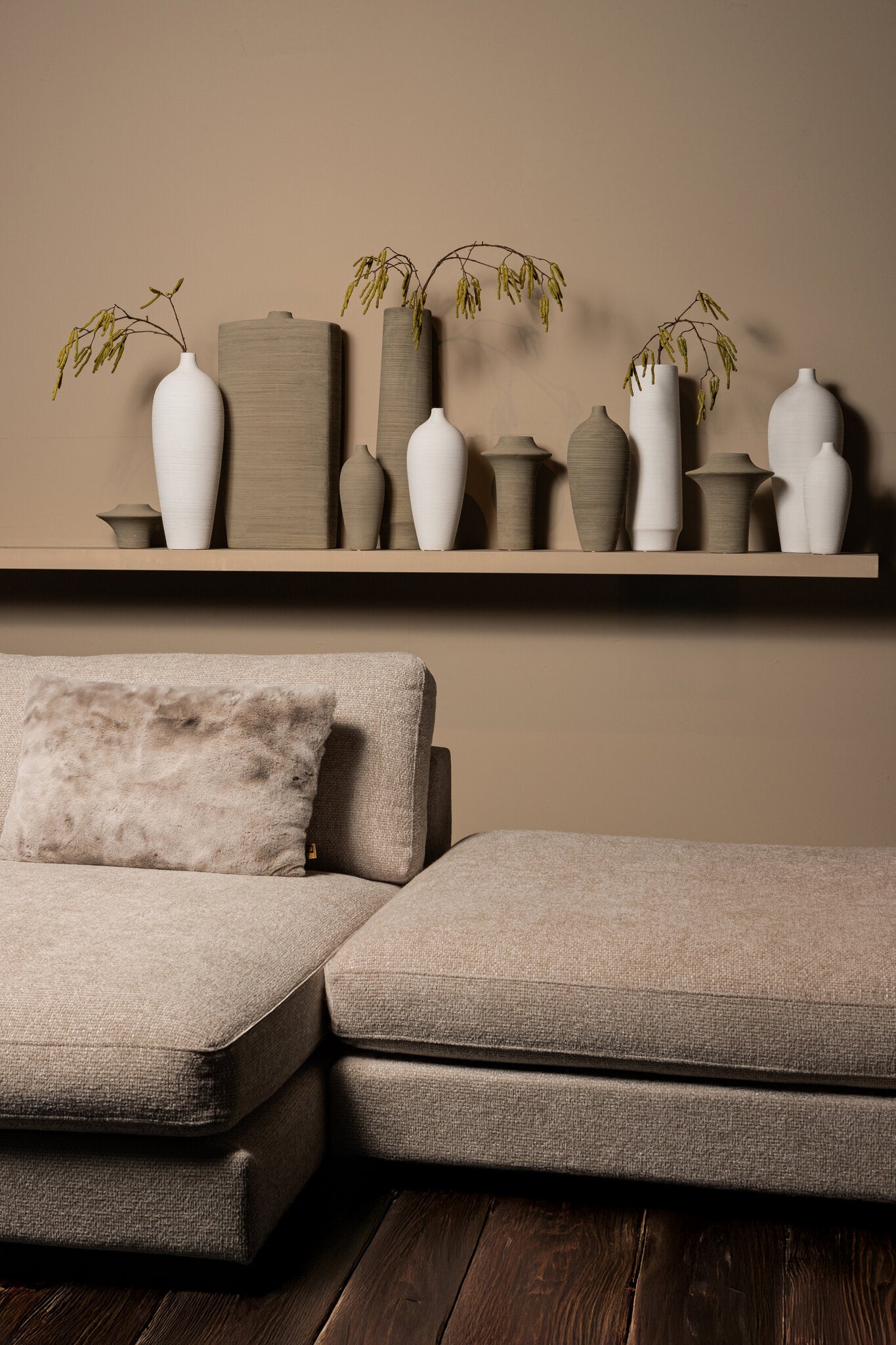 Zonna Beige matt ceramic high vase L PTMD