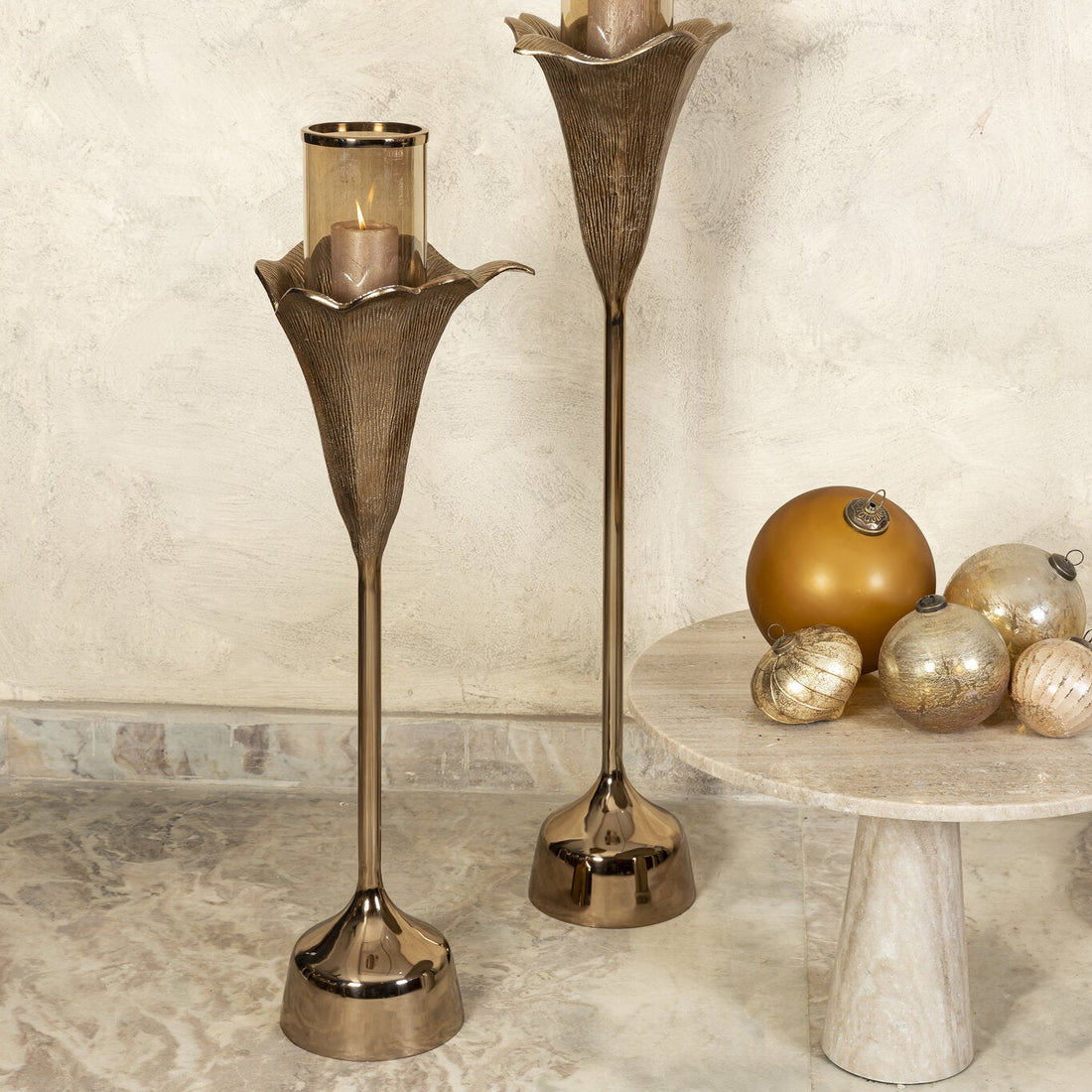 Windlicht Kourtney Bloemvorm Gegoten Aluminium Brons PTMD