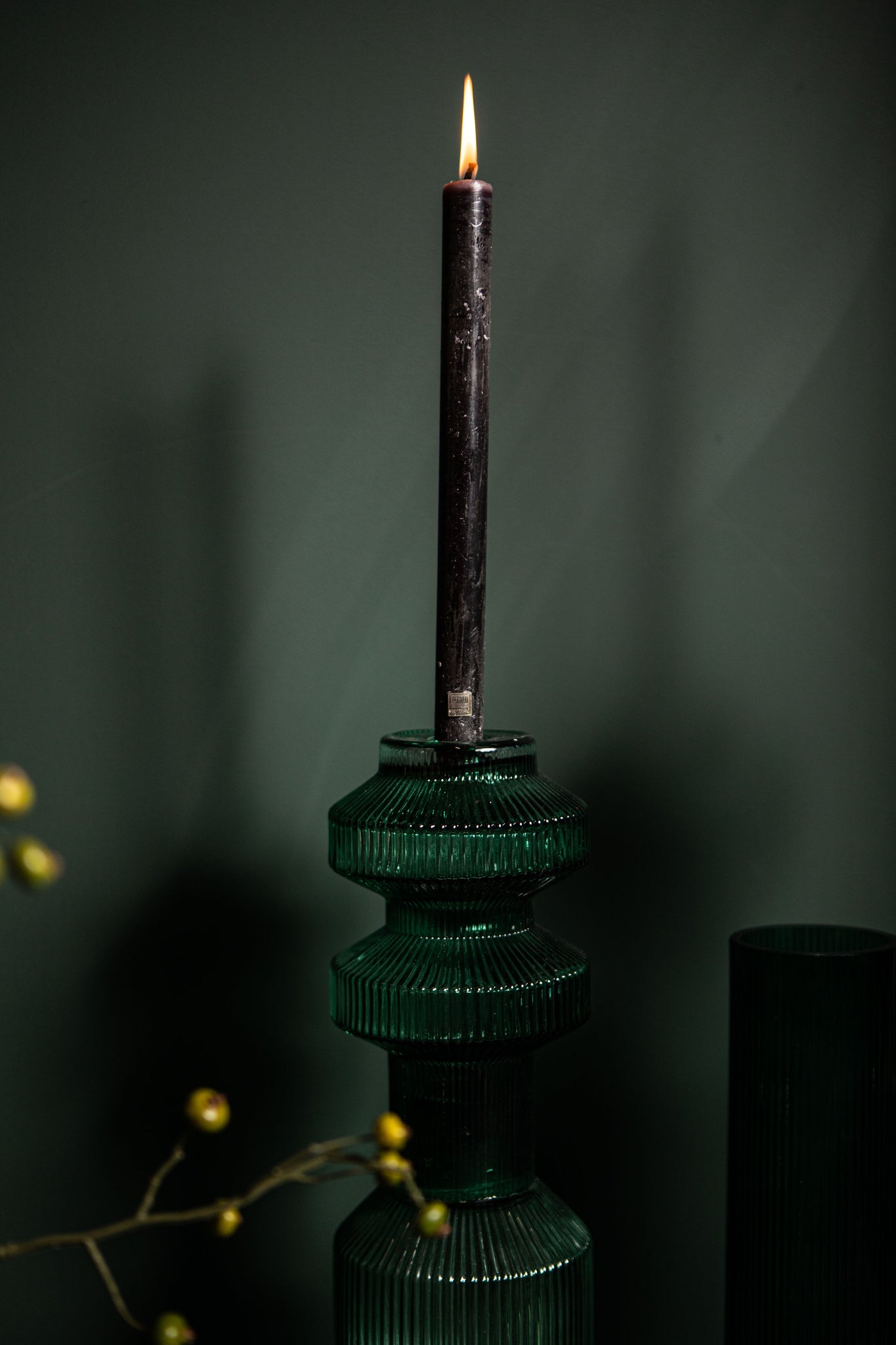 Galinda Donkergroene Geribbelde Glazen Kandelaar Small PTMD