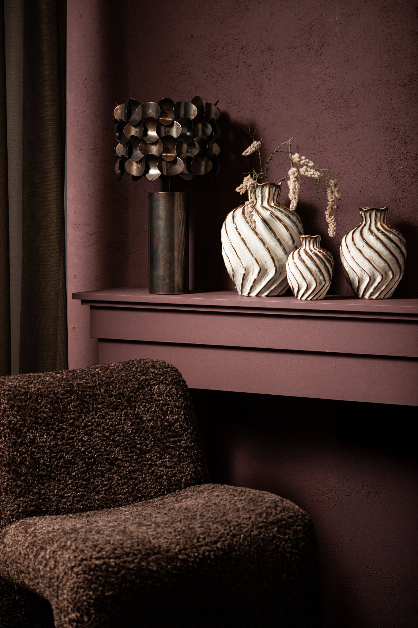 Jaye Black Iron Table Lamp Bended Circle Pattern PTMD
