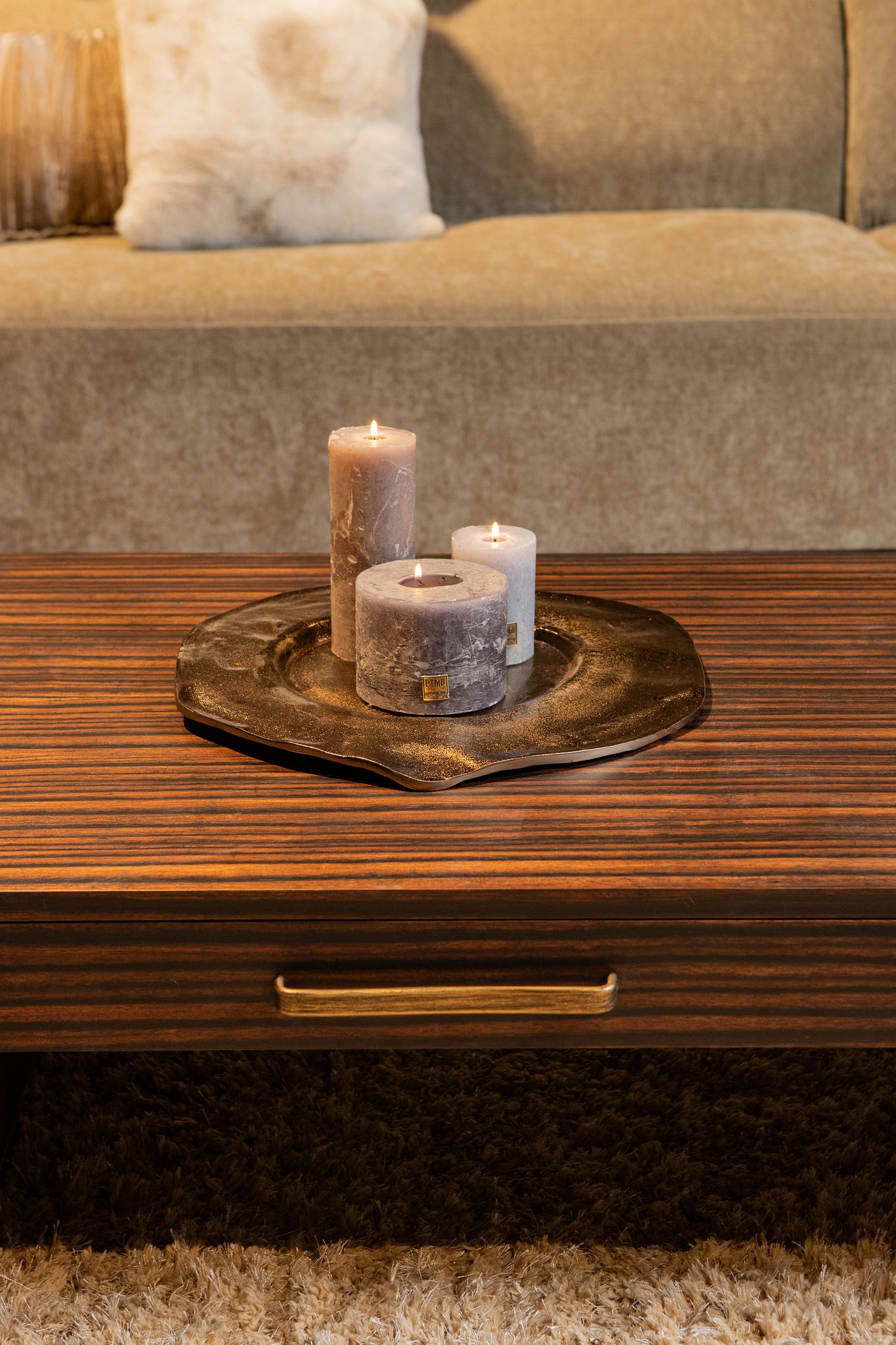 Tiess Brown Wooden Veneer Coffeetable 2 Drawers PTMD