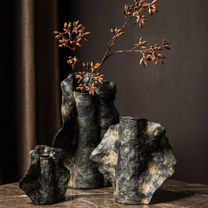Aleigha Black Ceramic Organic Shaped Vaas L PTMD