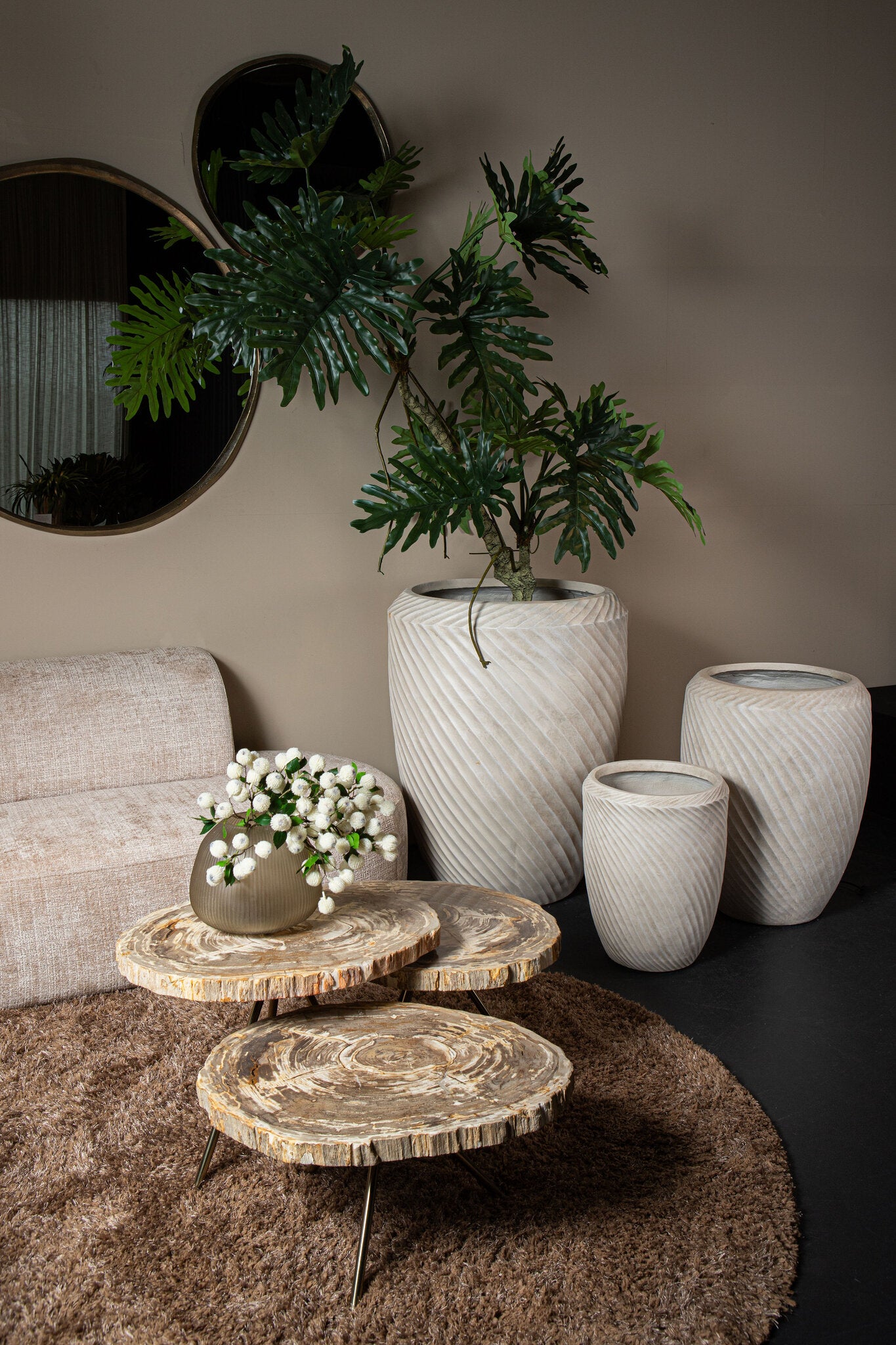 Vaas Marria Bruin Glas Ribbel Rond Small PTMD