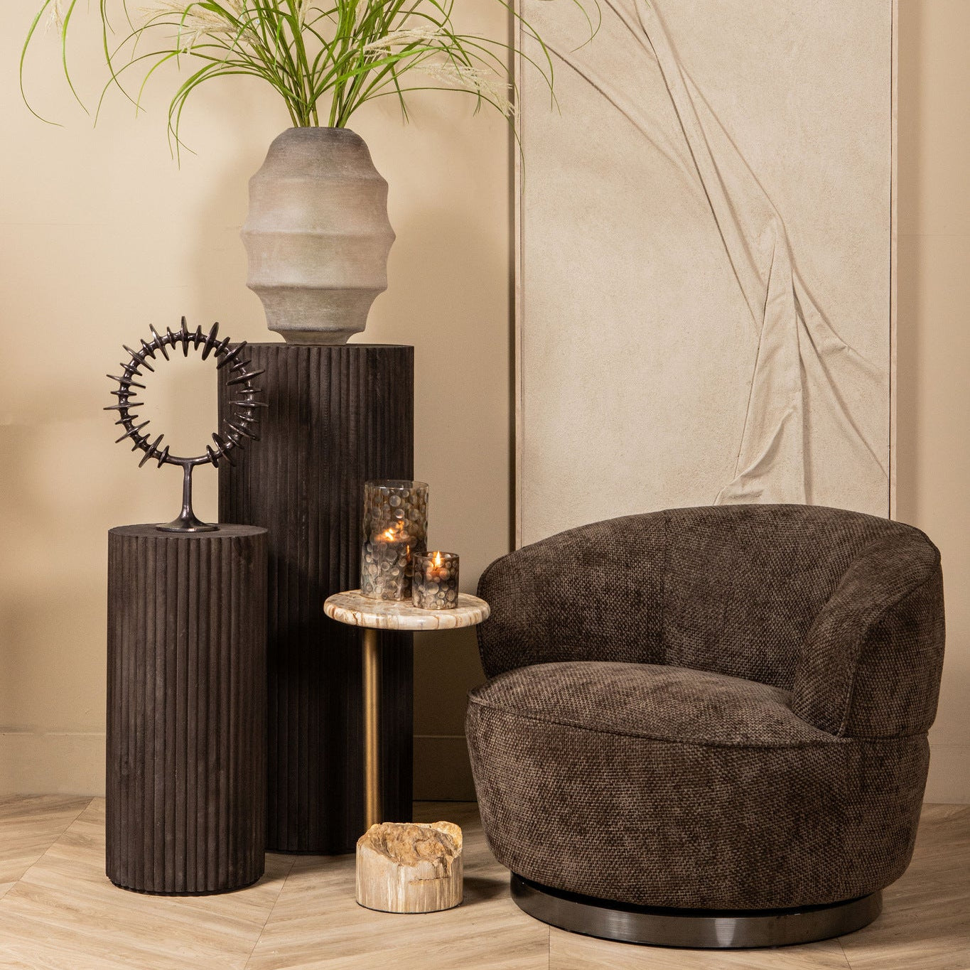 Bijzettafel Ataja Naturel Natuurlijk versteend hout Messing Poot PTMD