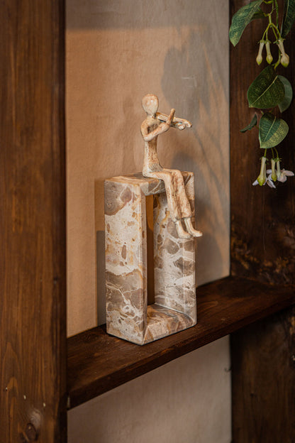 Aleria Beige Casted Alu Violin Lady On Marble Base PTMD