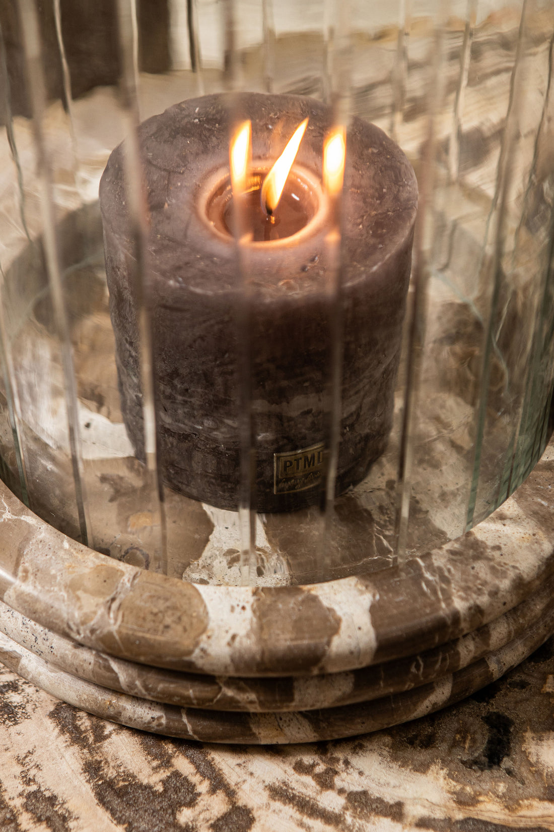 Jolee Clear Marble Stormlight Carved Glas Round L PTMD