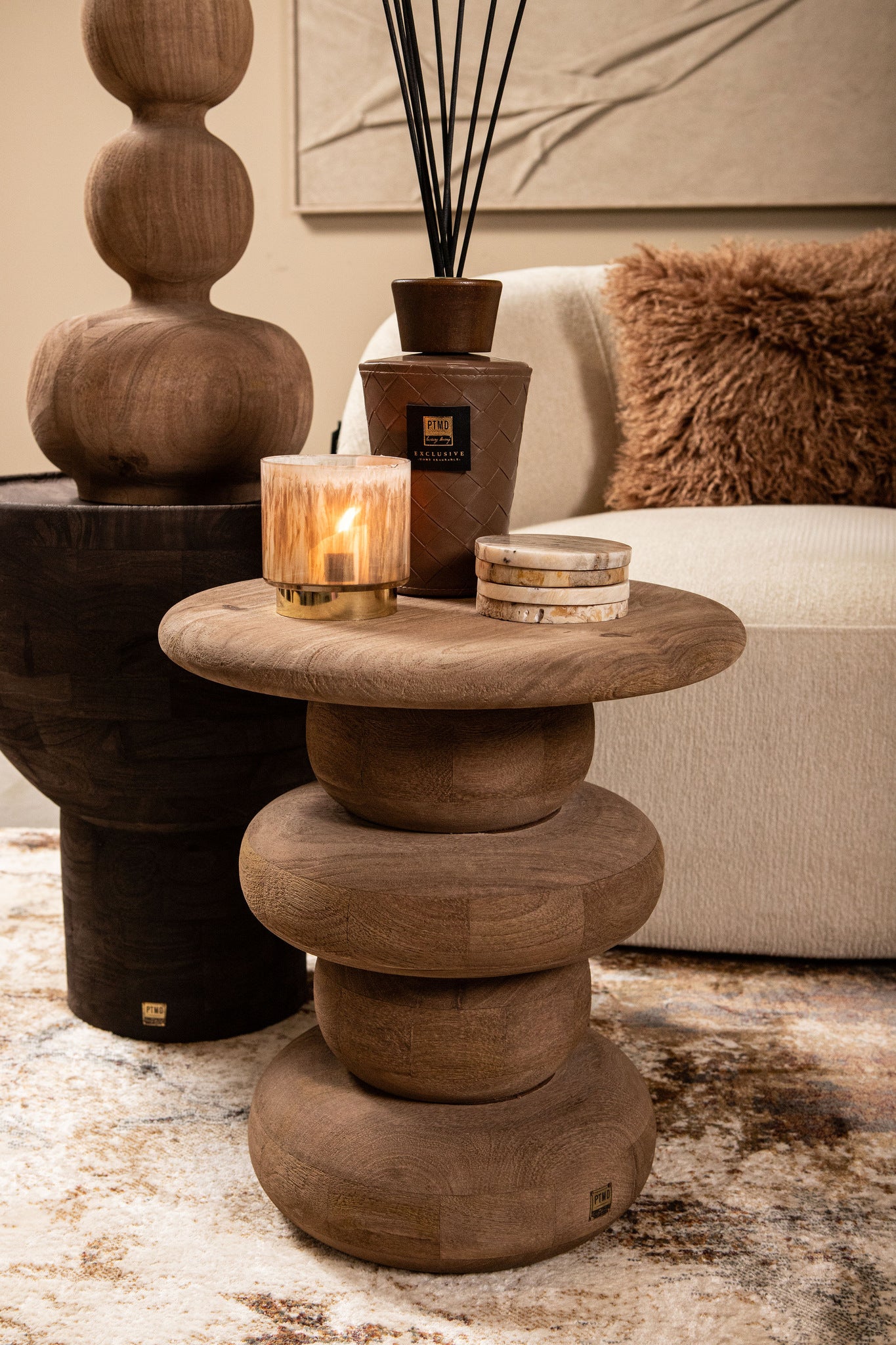 Ronde Sidetable Keven Geribbeld Mangohout Naturel PTMD