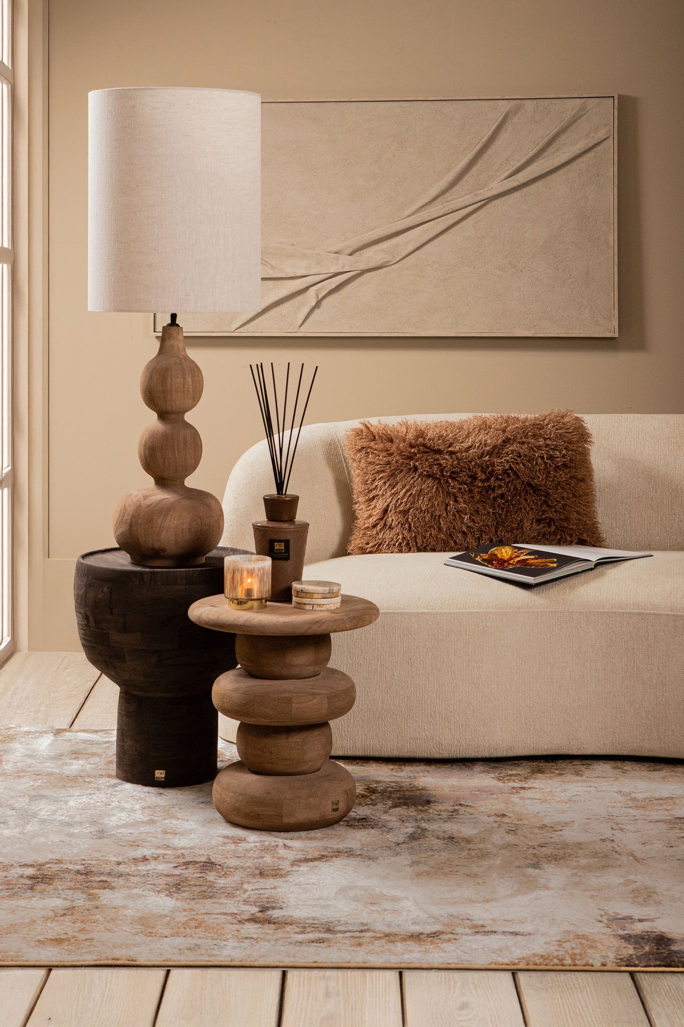 Ronde Sidetable Keven Geribbeld Mangohout Naturel PTMD