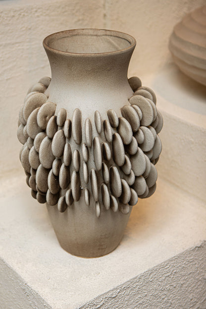 Wina Beige Ceramic Vase With Round Scales High Small PTMD