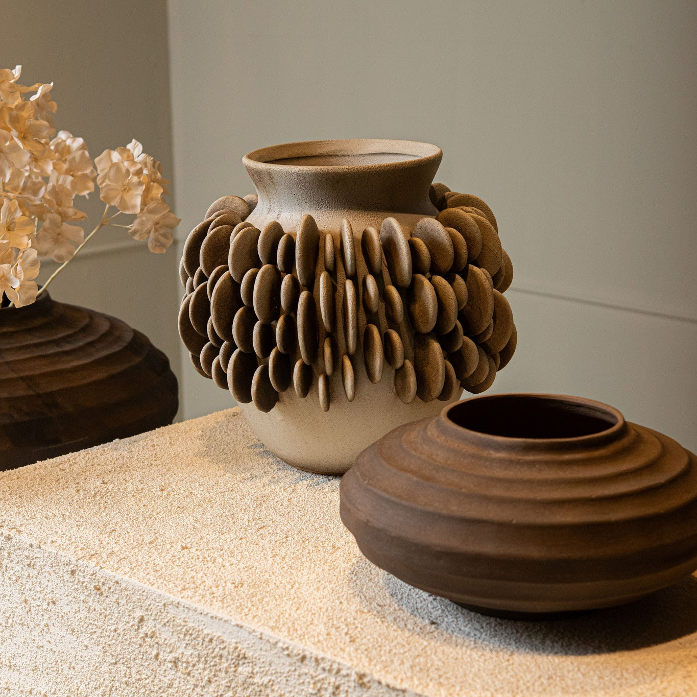 Wina Beige Ceramic Vase With Round Scales High Small PTMD