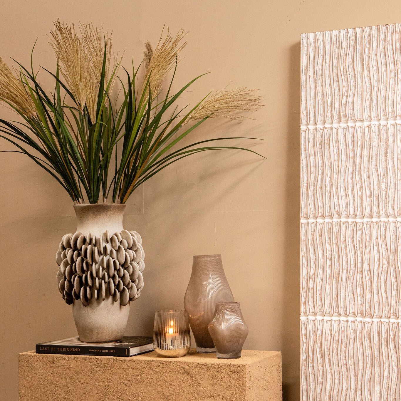 Wina Beige Ceramic Vase With Round Scales High L PTMD