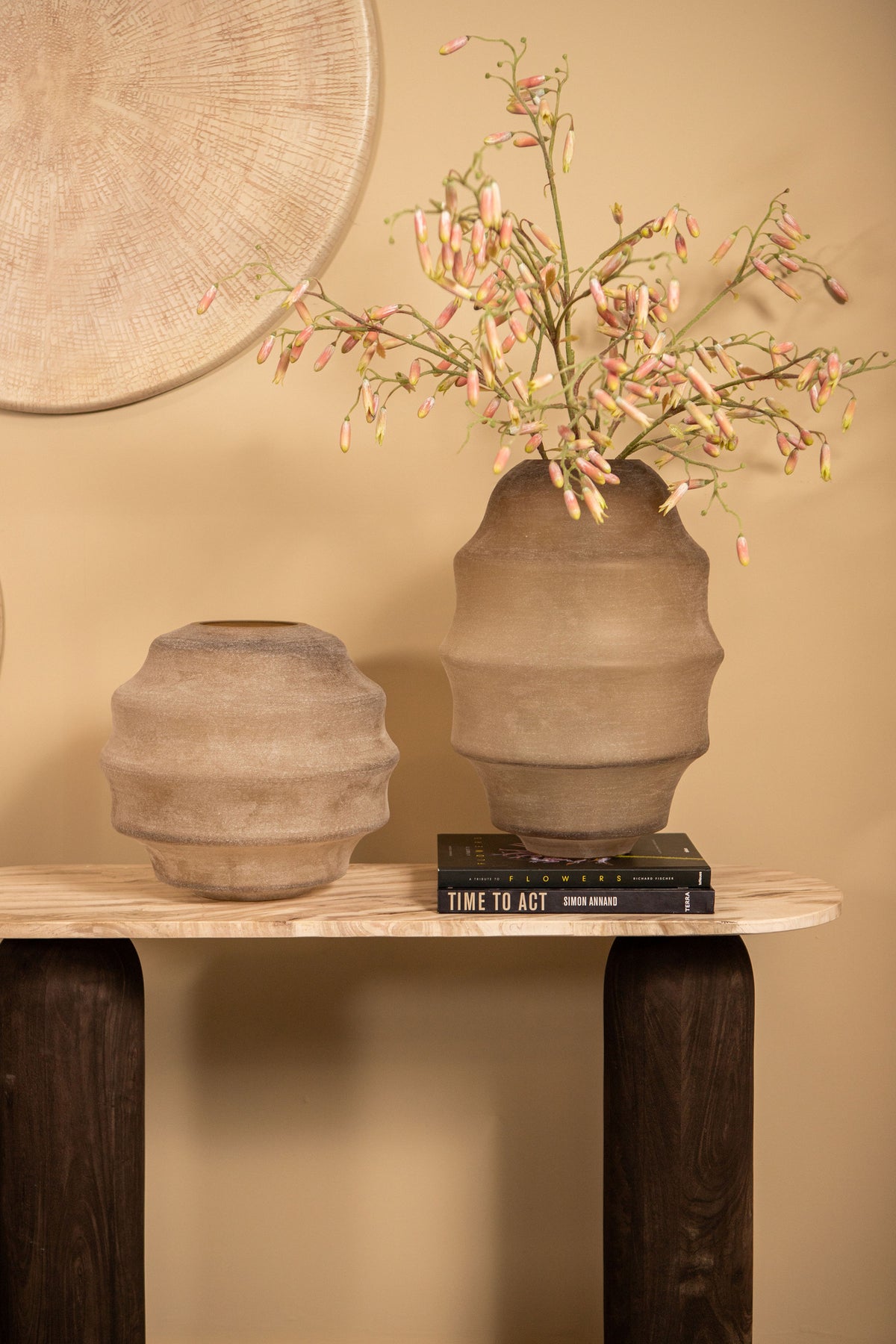 Elladie Beige Round Glass Layered Vase Low PTMD