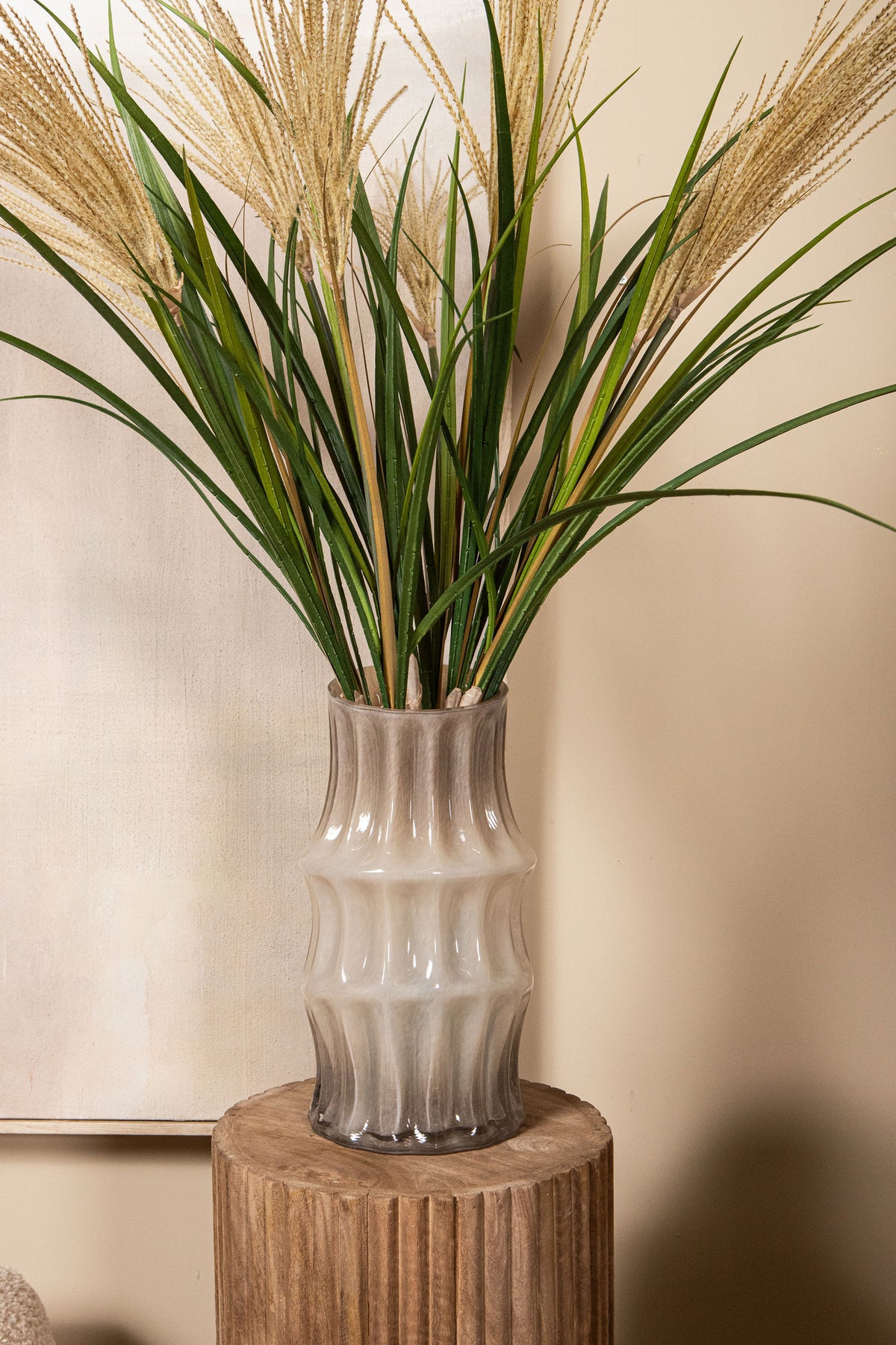 Anvi Cream Solid Glass Vase Angular Shaped Round Large PTMD
