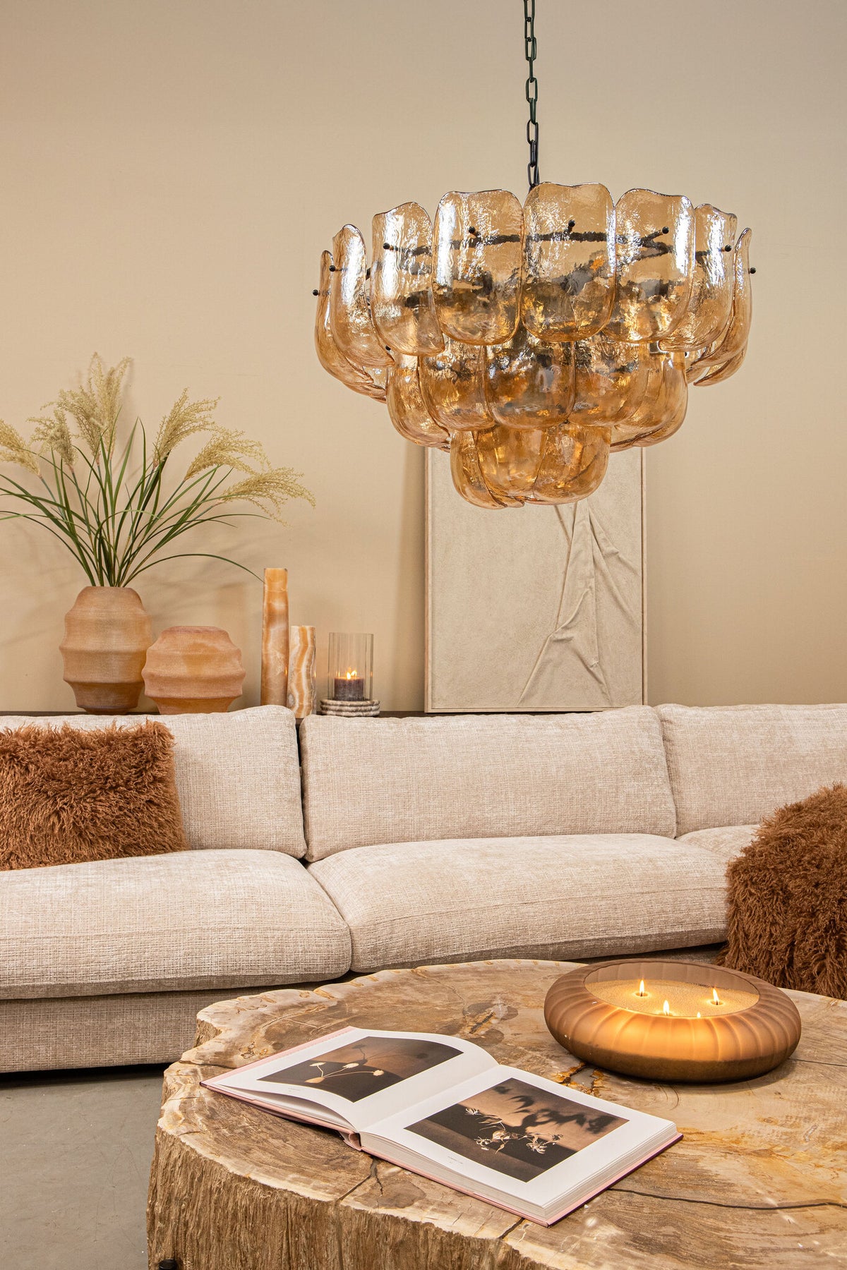 Elladie Amber Round Glass Layered Vase Low PTMD
