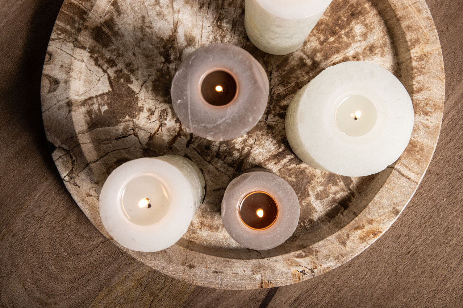 Dice Natural Petrified Wood Round Border Plate PTMD