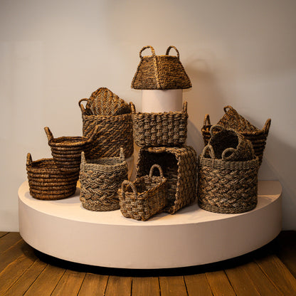 Randye Natural Seagrass Basket Taps PTMD