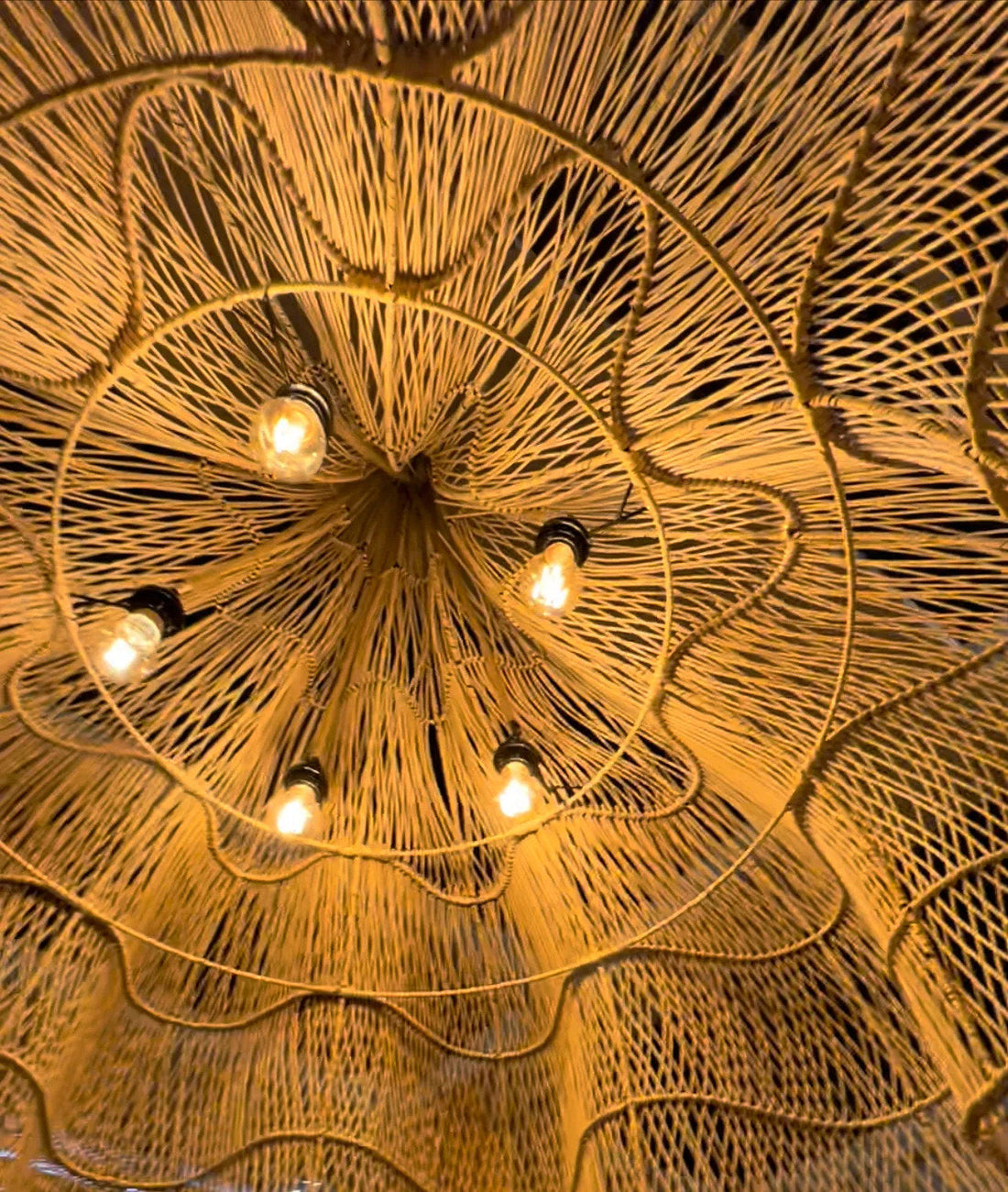 The Whipped Pendant Natural XXL