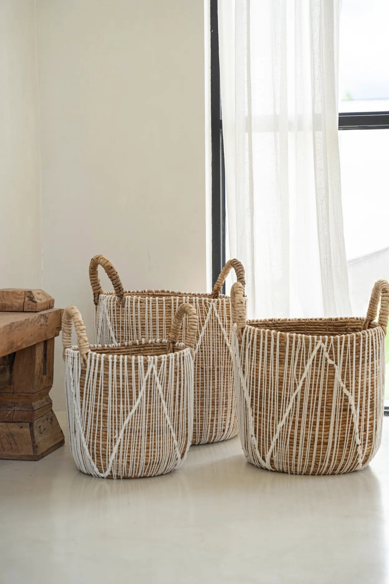 De Straight Stitched Macramé Mand - L