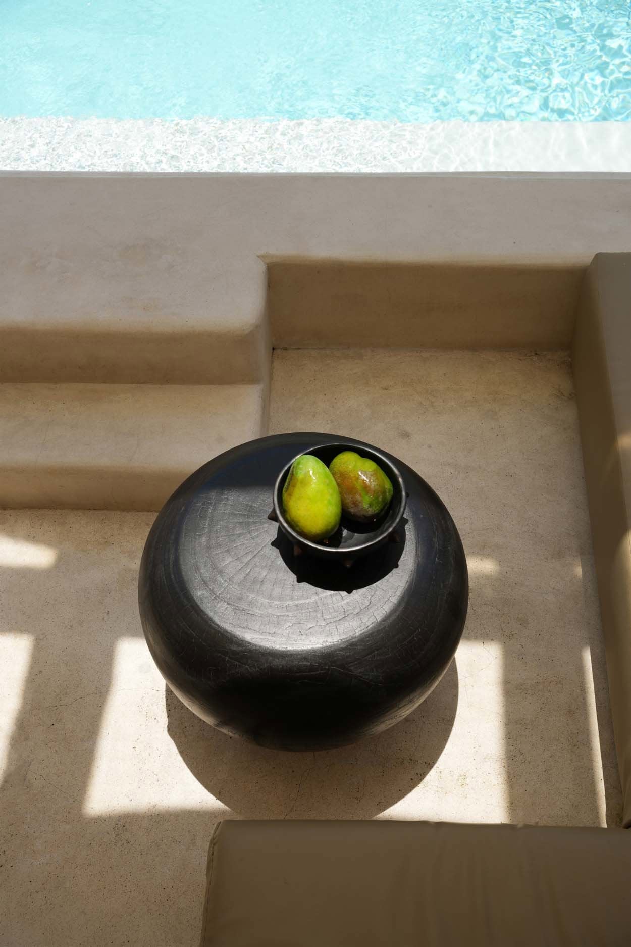 The Tutup Koffietafel - Zwart - Bazar Bizar