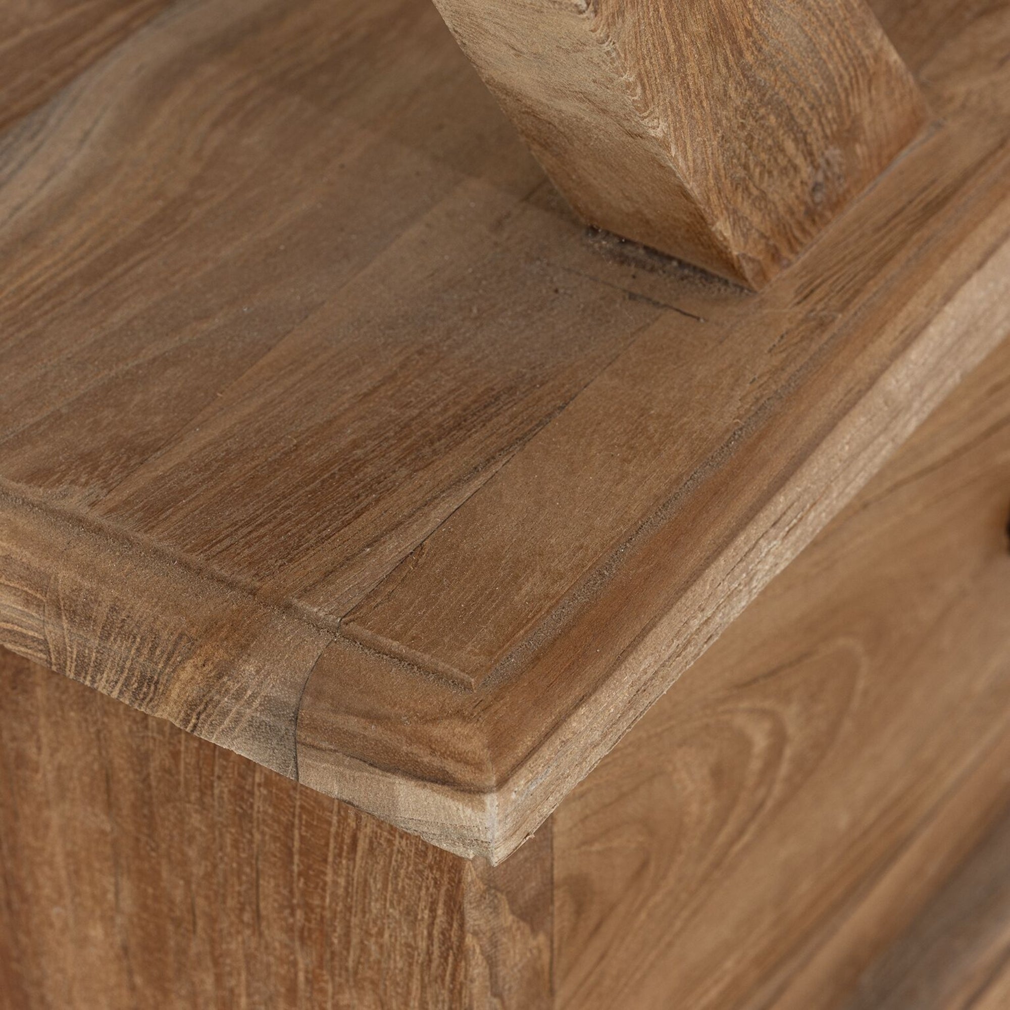 MUST Living Boekenkast Drop