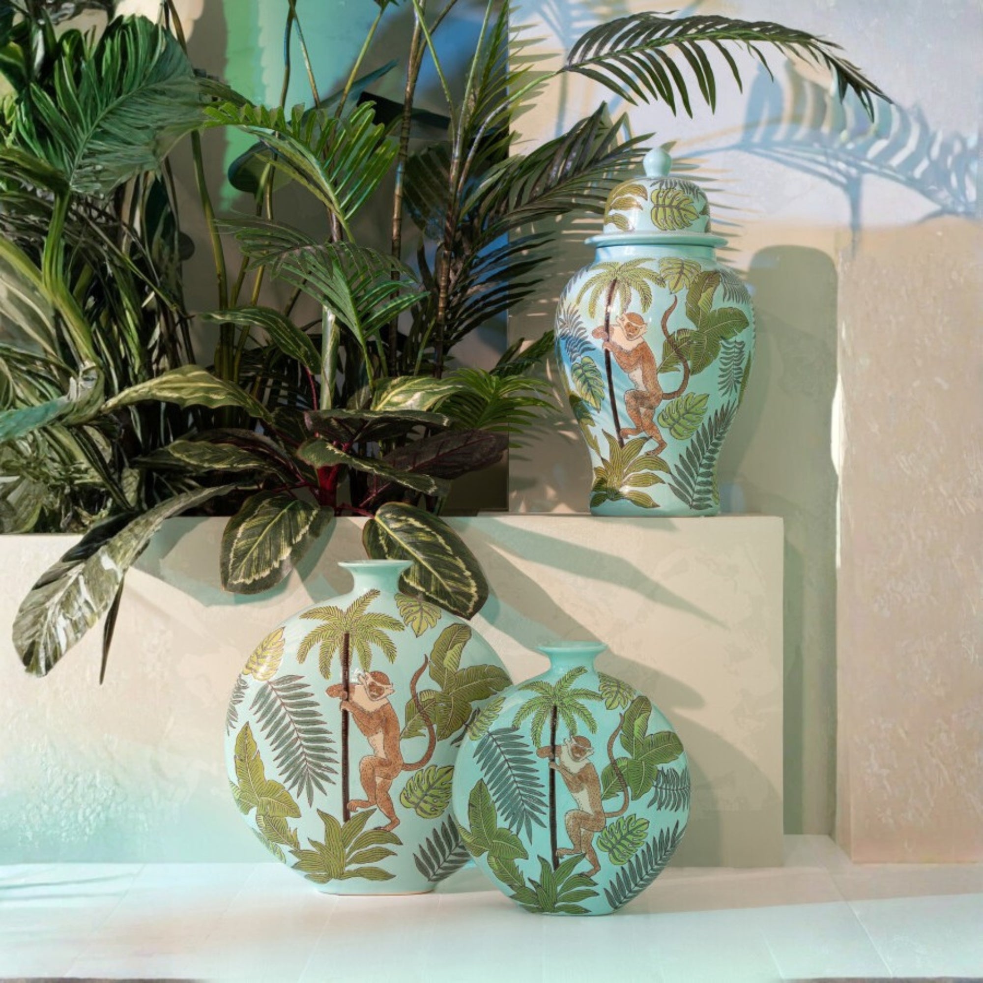 Vaas Aap Porselein Meerkleurig Large 40xb17x43cm J-line