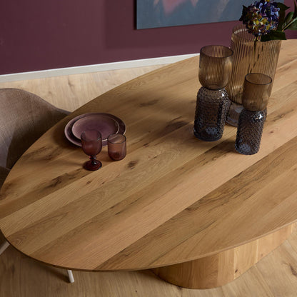 Eettafel Riga Eiken Naturel Ovaal 240cm Starfurn