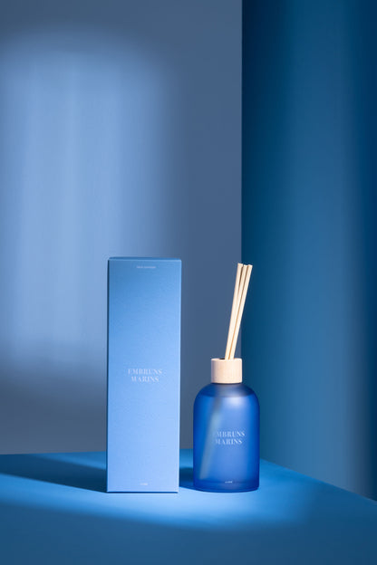 Accords Essentiels Embruns Marins Geurstokjes + Geurkaars Bundle Small - Geurkaars - Living Lovely - livinglovely.nl