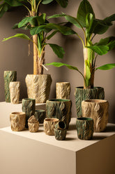 Alexio Green Round Cement Pot Wavy Lines Low XXL Ø40xH40cm PTMD - Pot - PTMD - livinglovely.nl