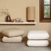 Aro Draaipoef Opulence Taupe van PTMD, sfeerbeeld van de opulence bekleding in een interieur
