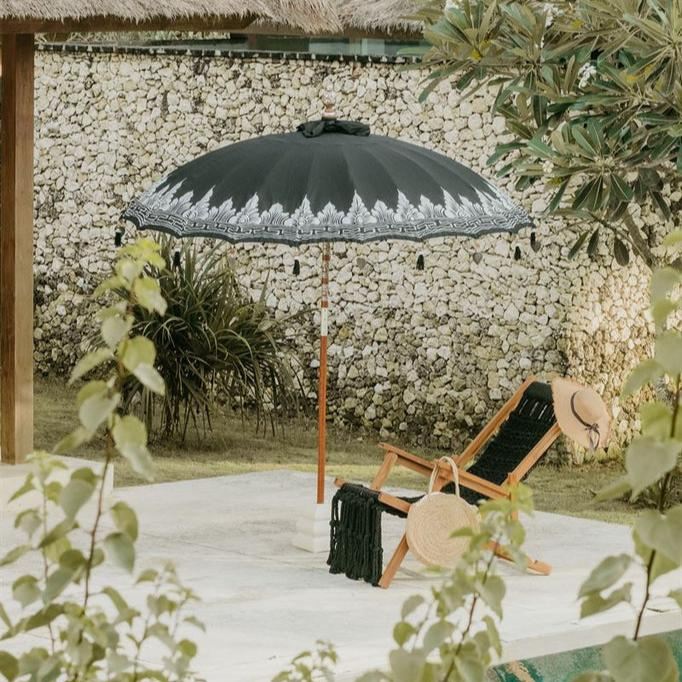 Bali Parasol - Half Zilver Zwart - 250cm - Parasol - Todo Bien - livinglovely.nl