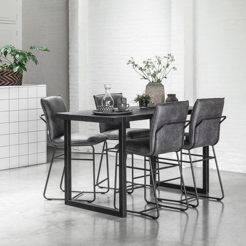 Bartafel Timeless Black Beam van DTP Home, blad van bovenaf met zichtbare houtnerf