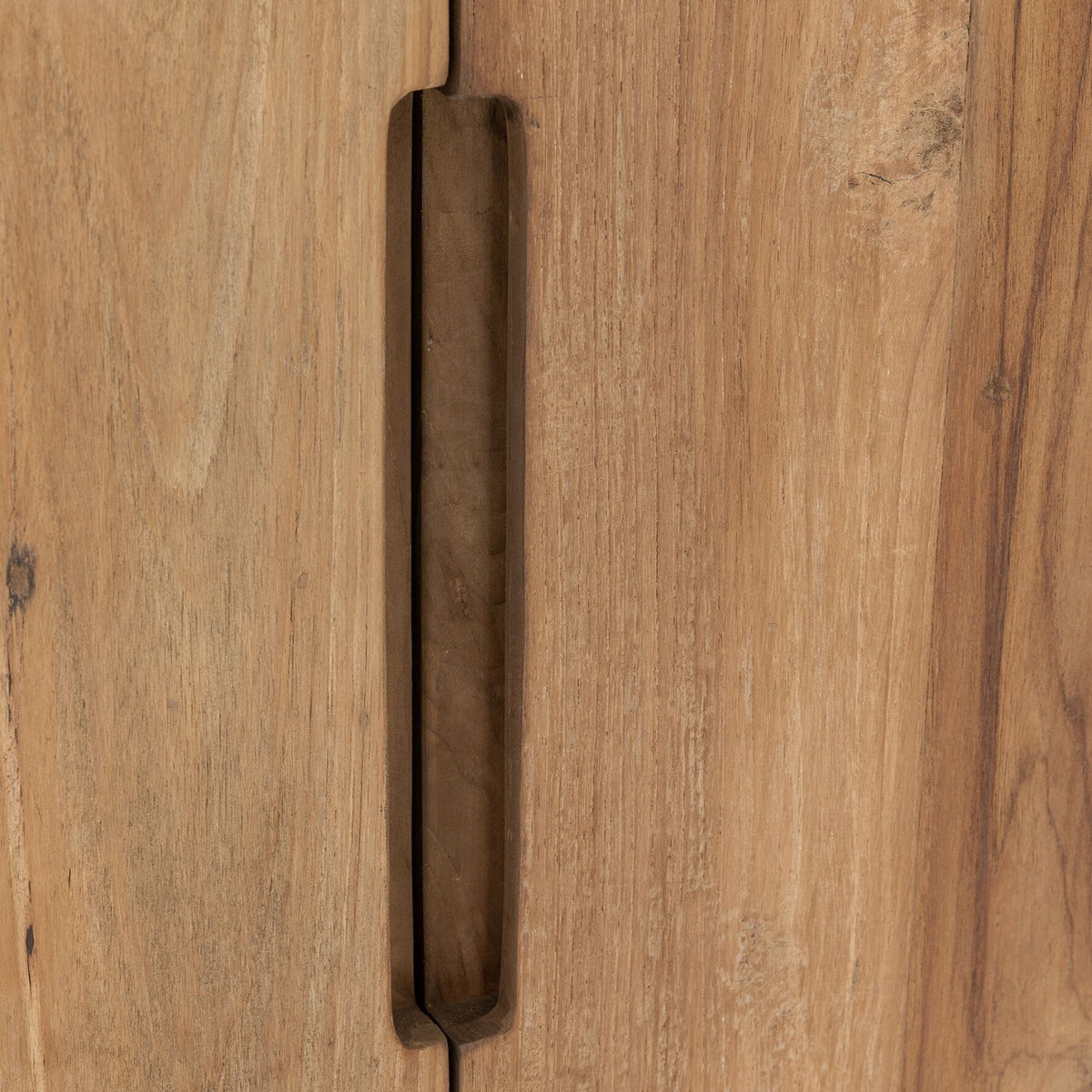 Bergkast Bliss Mortex Laag van DTP Home in een woonkamer met natuurlijke materialen
