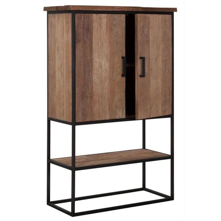 Bergkast Timeless Beam Small van DTP Home, zwart metalen frame van dichtbij