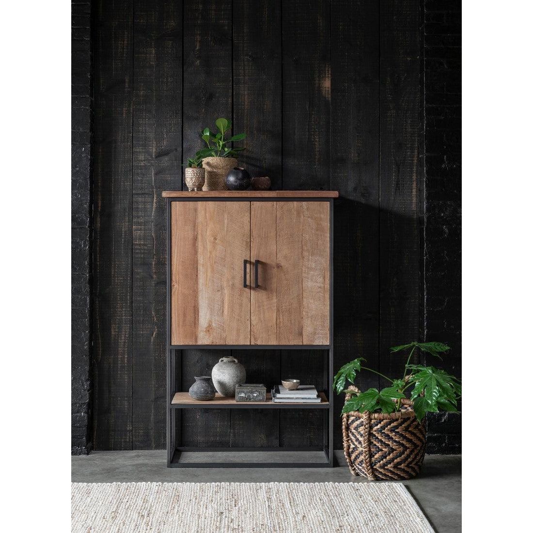 Bergkast Timeless Beam Small van DTP Home tegen een lichte wand