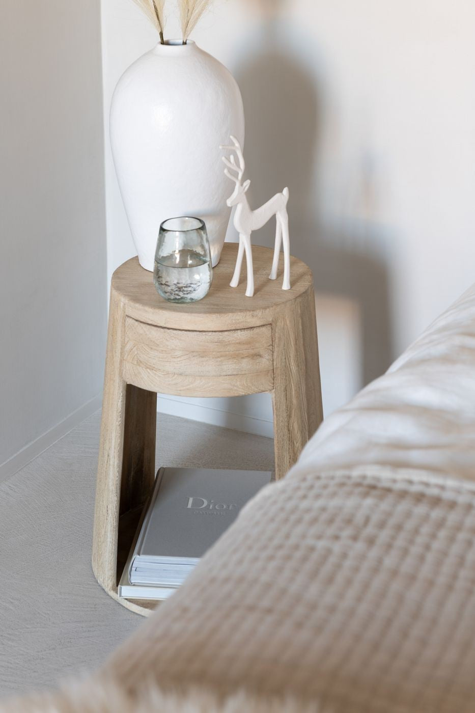 Bijzettafel Drawn Mango Hout/Mdf Naturel - Bijzettafel - J-Line - livinglovely.nl