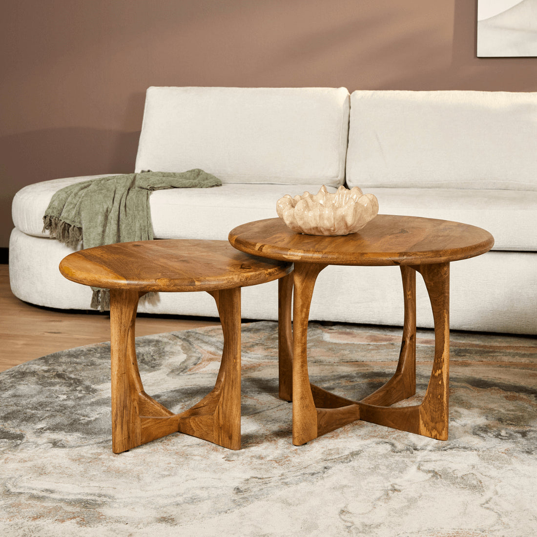 Bijzettafel Milou Mangohout Naturel 60cm van Starfurn met rond blad en naturel afwerking, vooraanzicht