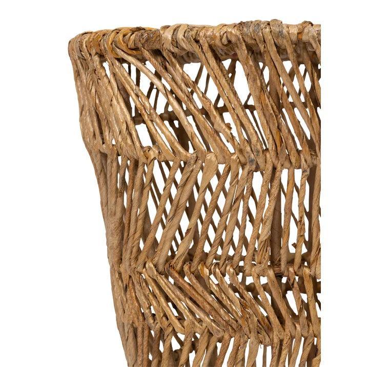 Detail van de gevlochten abaca rand van de Santa Agnes bijzettafel van MUST Living