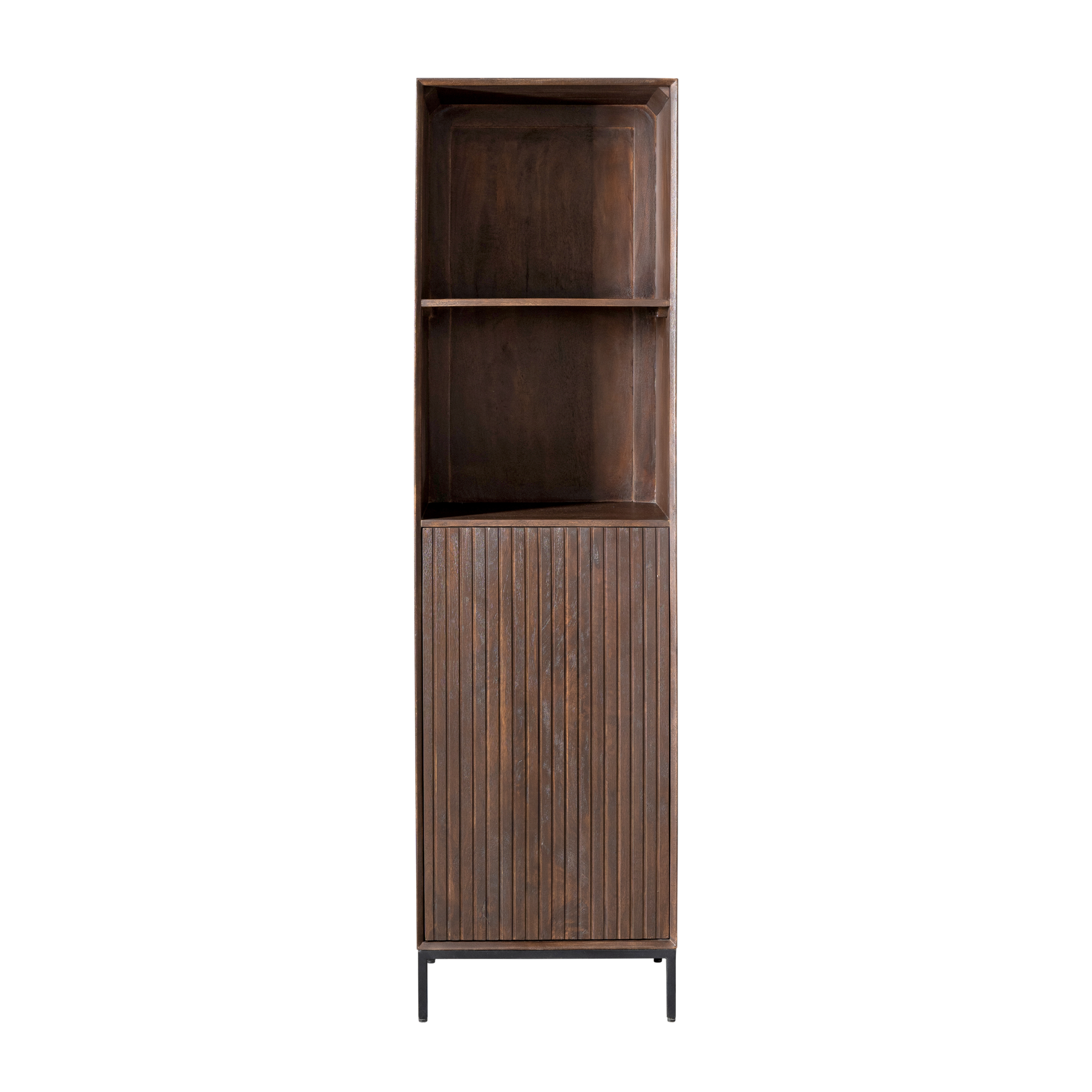 Boekenkast Madison Mangohout Bruin 55cm van Starfurn, vooraanzicht van de slanke mangohouten kast