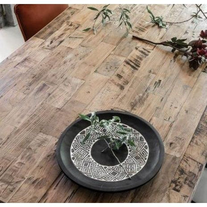 Bord Tribal teakhout met gesneden patroon detail MUST Living