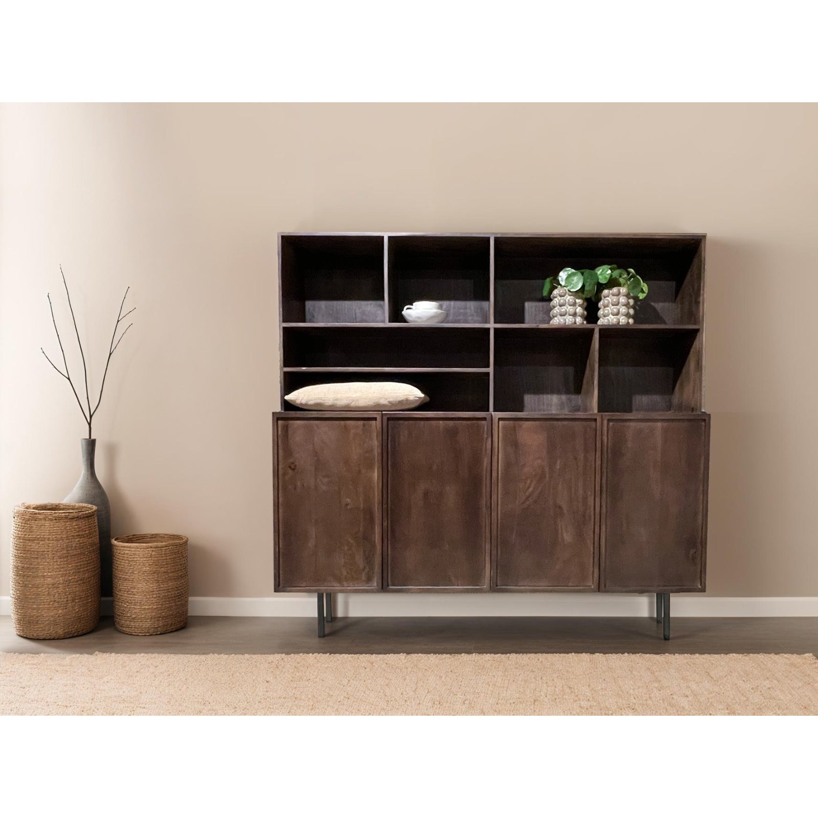 Buffetkast Elan 180cm in Chestnut, donkerbruin mangohout met zwart onderstel