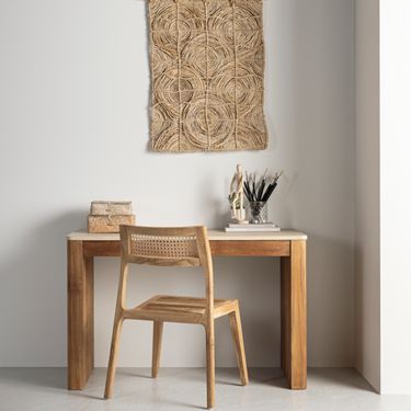 Detailfoto van de verbinding tussen blad en frame van het Bureau Bliss Mortex