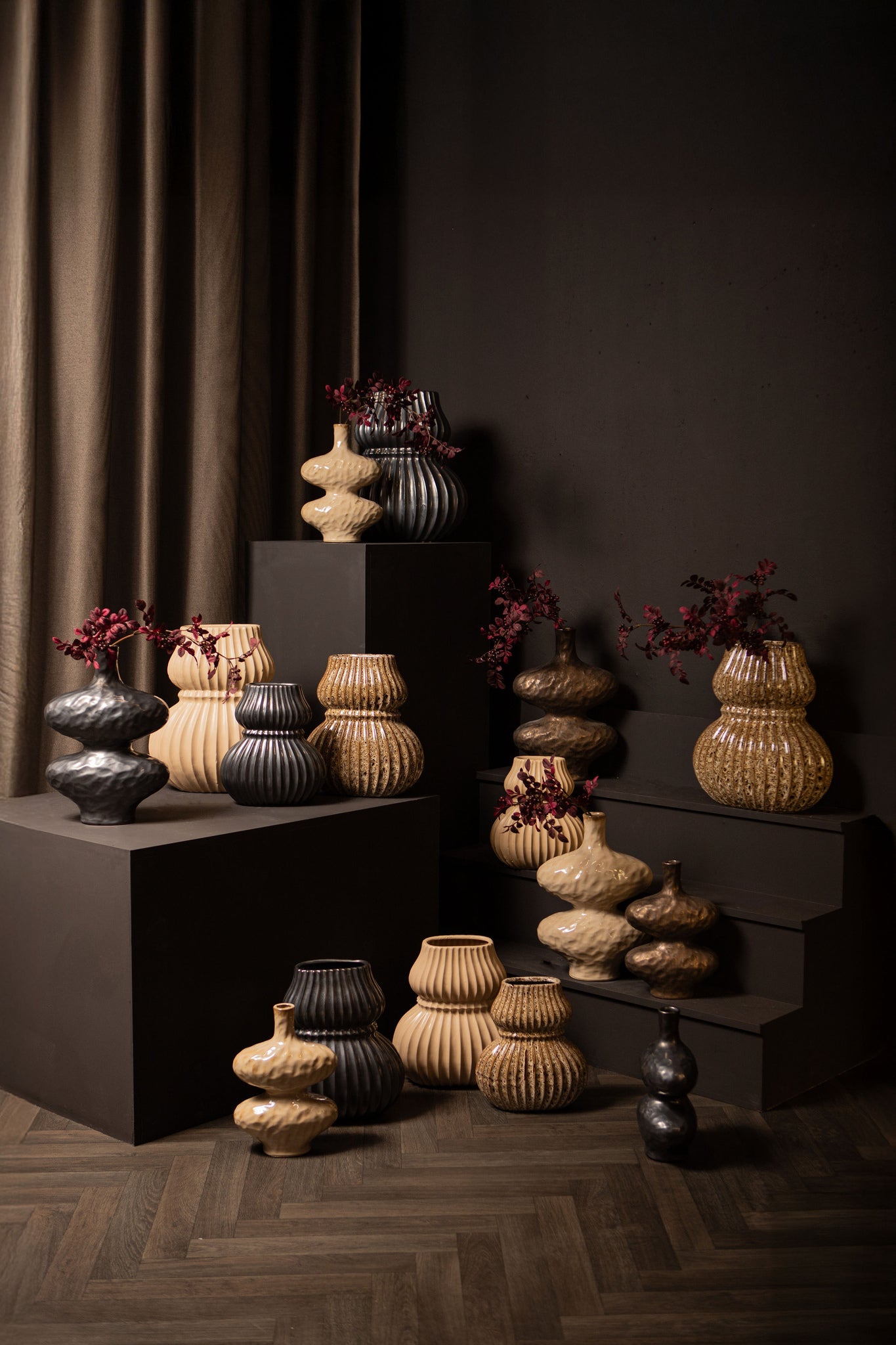 Chelsean Cream Oval Bulby Shaped Ceramic Vase L (set of 2) - - PTMD - livinglovely.nl