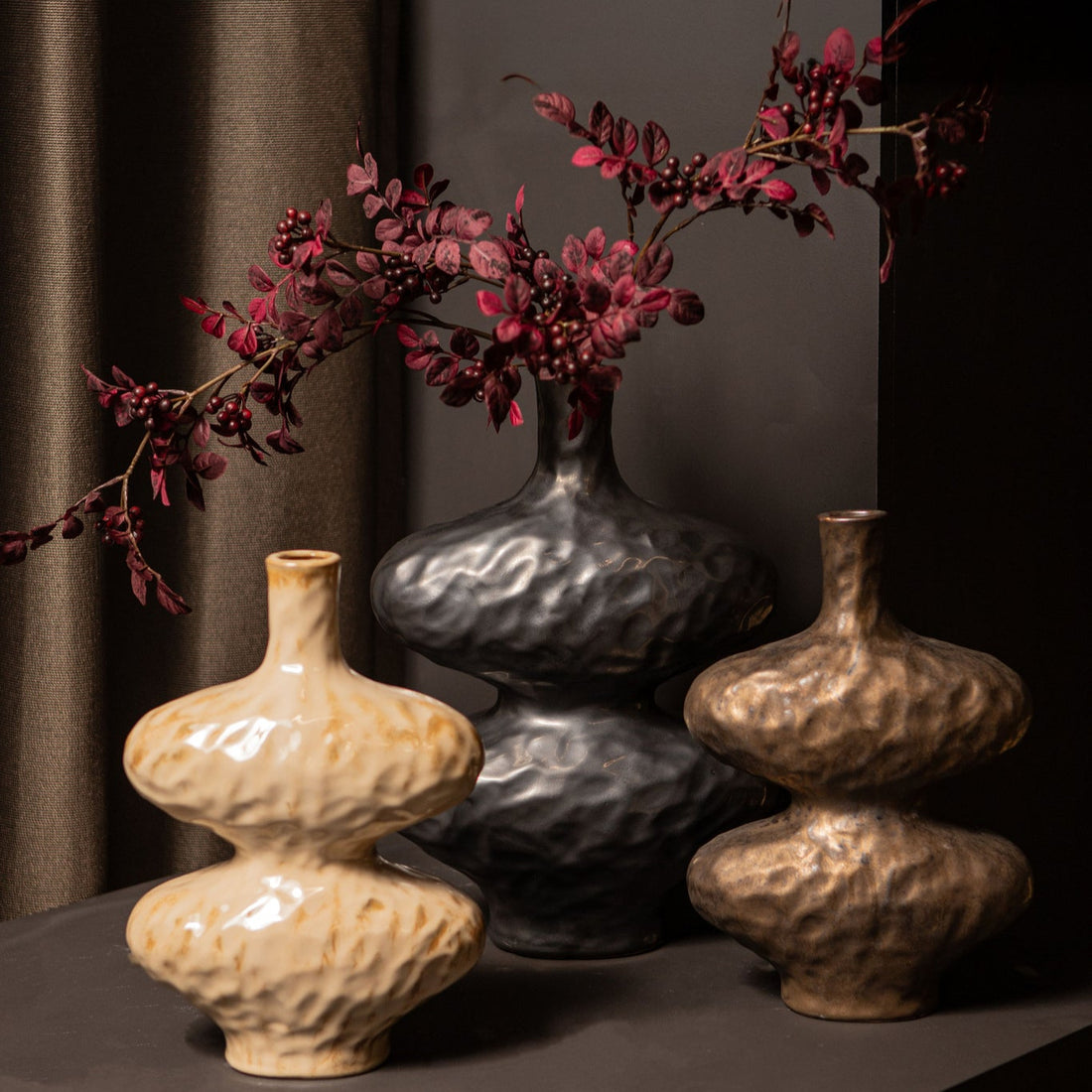 Chelsean Cream Oval Bulby Shaped Ceramic Vase S (set of 4) - - PTMD - livinglovely.nl